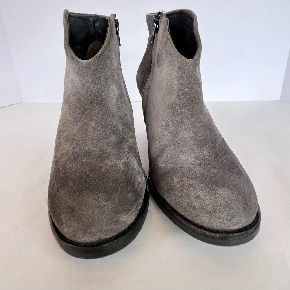 Paul Green Delgado Gray Suede Distressed Booties 5 Side Zipper Wrapped Heel